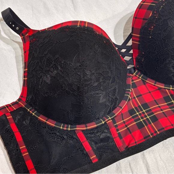 NWT Torrid XO Plunge Push-Up Wire Bra Noelle Plaid Lace Black Red Sz 46C Sexy - Picture 2 of 13